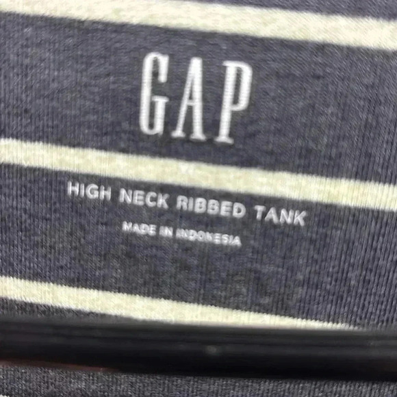 Gap Rib Knit Round neck,tank top/shell, stripe, stretch,gray and ivory - Picture 6 of 9